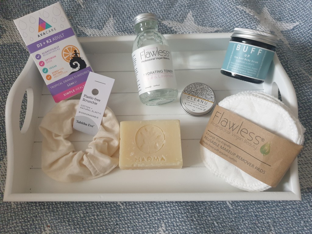 Flatlay of all the products mentioned within gifting sustainably this Christmas with Veo post.