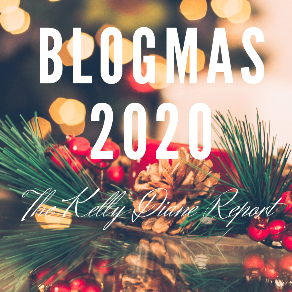 Blogmas 2020 logo for bloggers doing blogmas post.