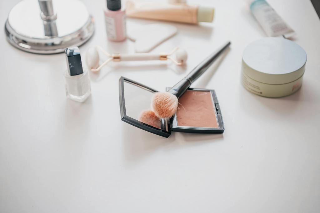 My Go-To 10 Minute Summer Makeup Routine (Quick, Fresh & Mum-Friendly)